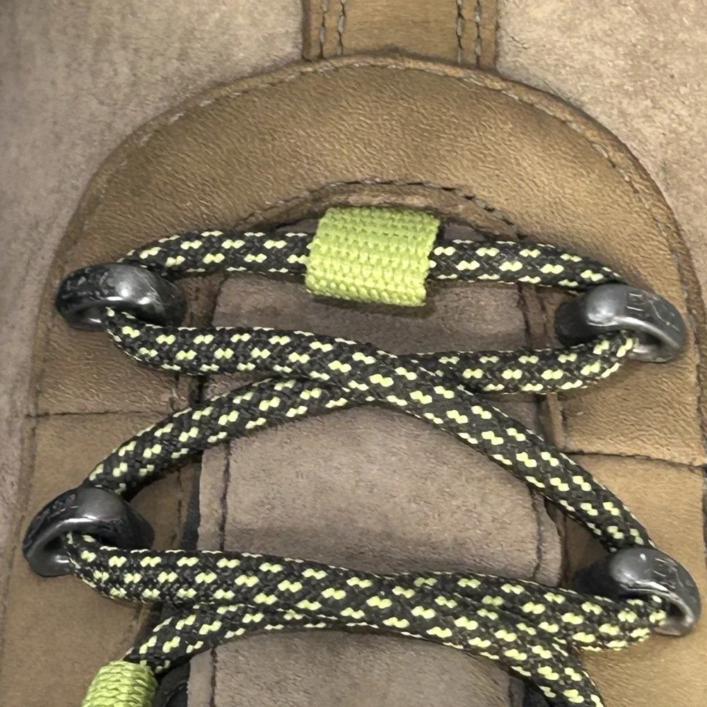 Teva Dalea Mid eVent Women's Size 9 Waterproof Vibram Hiking Boots Brown